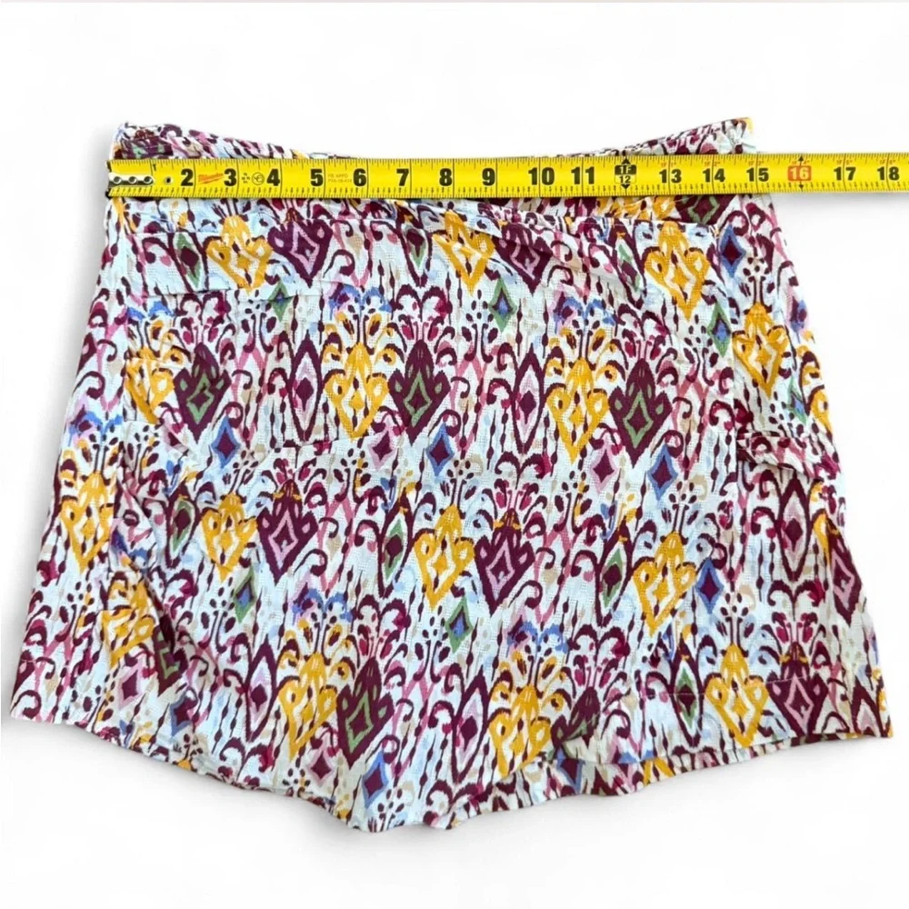ZARA MULTICOLOR PRINT SKORT {Large}
